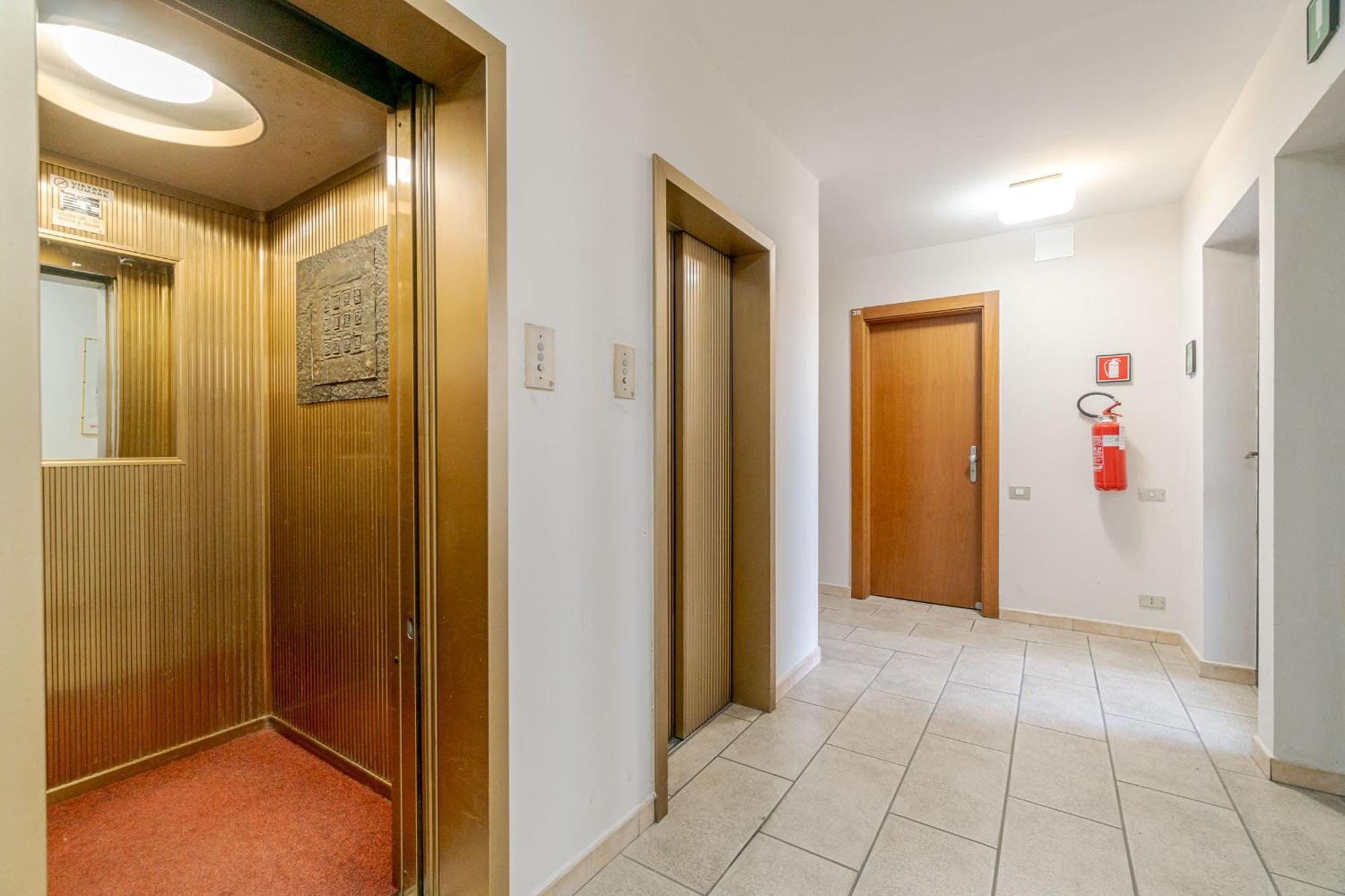 Апартаменты Mini Flat San Salvario Турин Экстерьер фото